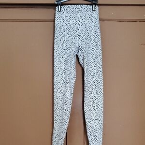 Astoria ACTIVEWEAR Black and White Patterned Leggings